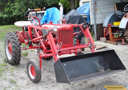 1948 farmall cub loader front